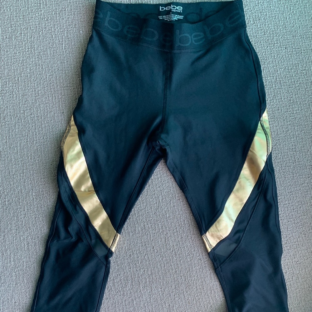 NEW BEBE black gold capris leggings SMALL gym running Pilates activewear yoga